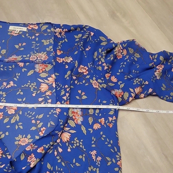 🛍Max Studio‎ Blue Floral Surplice Blouse Flutter Long Sleeves Womens Size XL - Picture 8 of 8